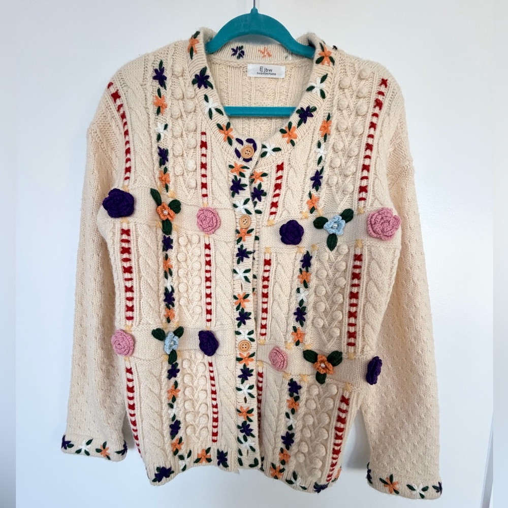 Embroidered Floral Cardigan Sweater - Cream